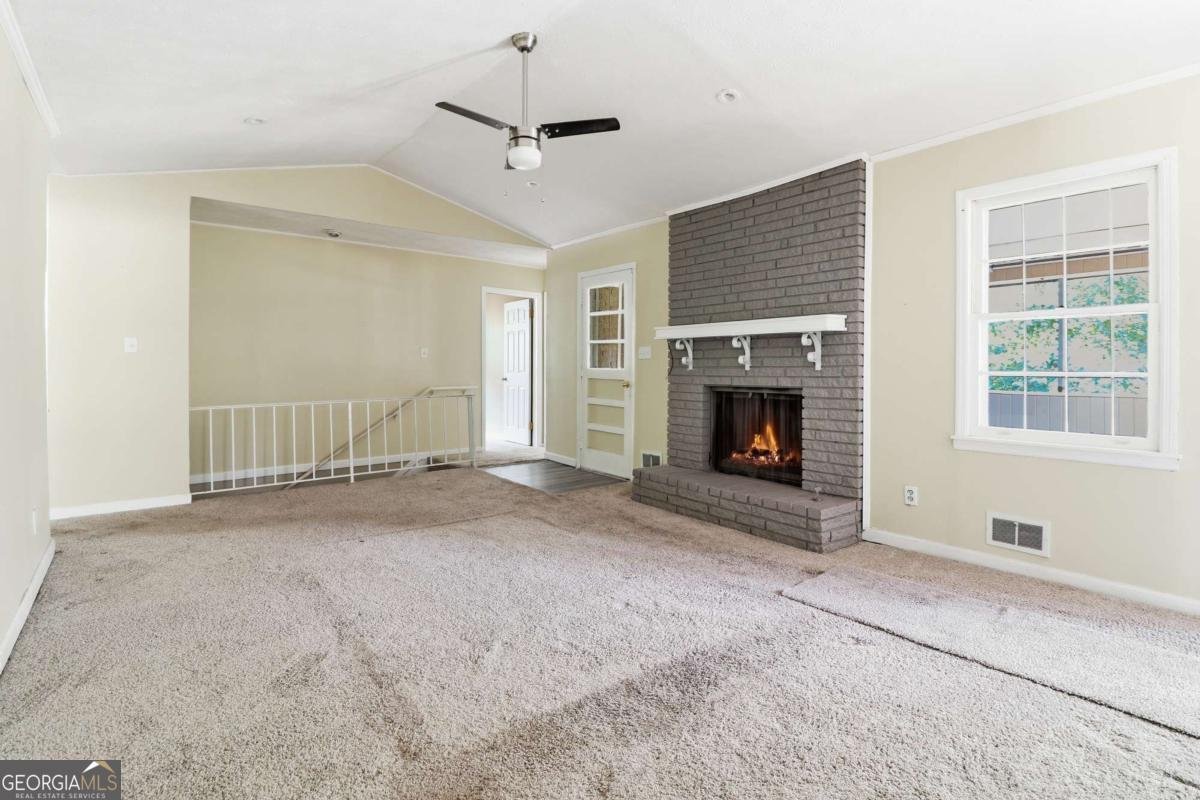 6735 Marlborough Circle Atlanta - Photo 11