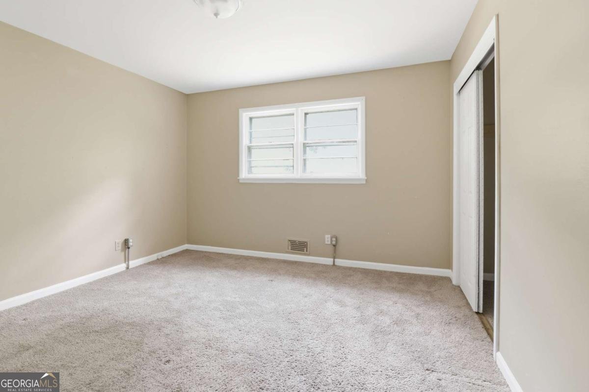 6735 Marlborough Circle Atlanta - Photo 18