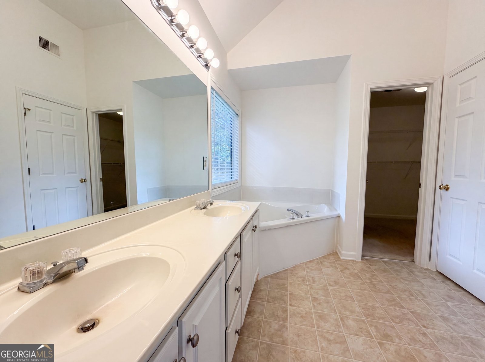 3912 McGuire Way Kennesaw - Photo 14