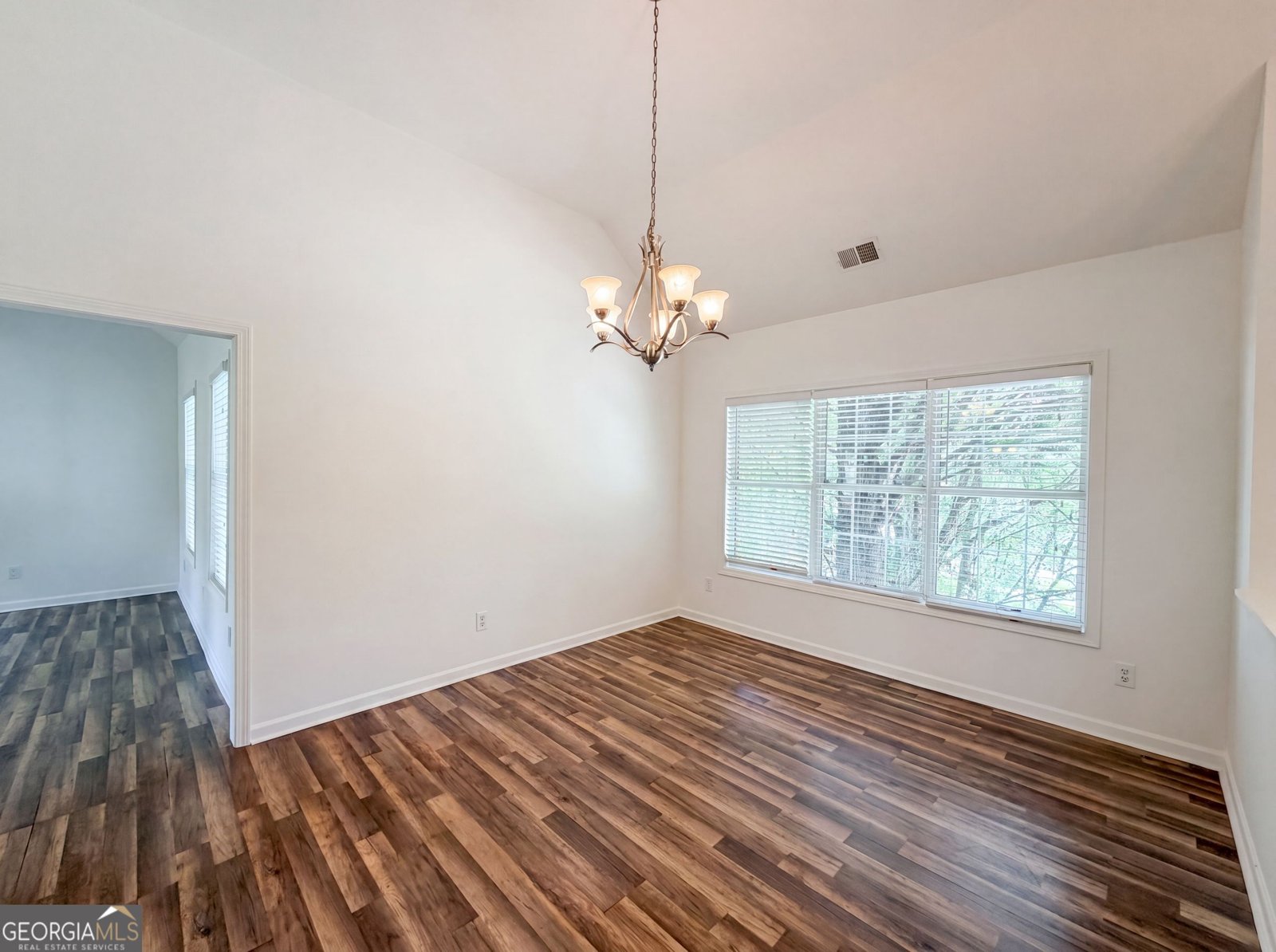 3912 McGuire Way Kennesaw - Photo 6