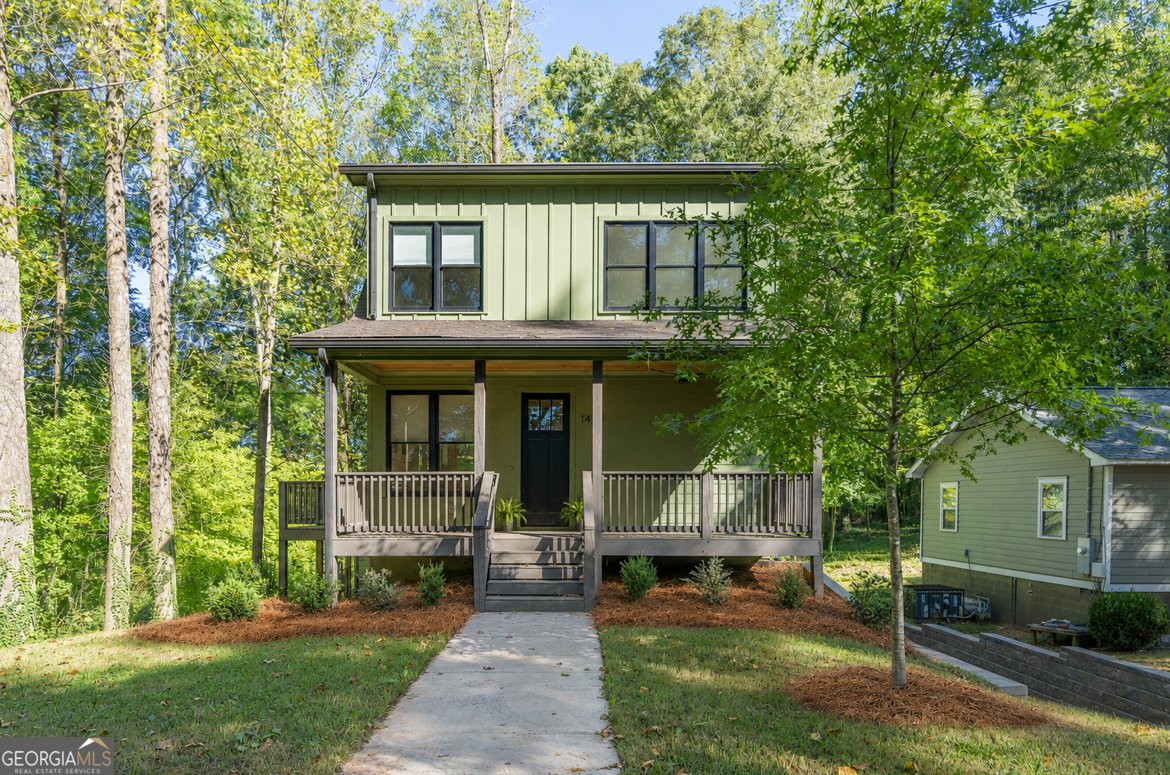 1453 Bridges Avenue Atlanta - main photo