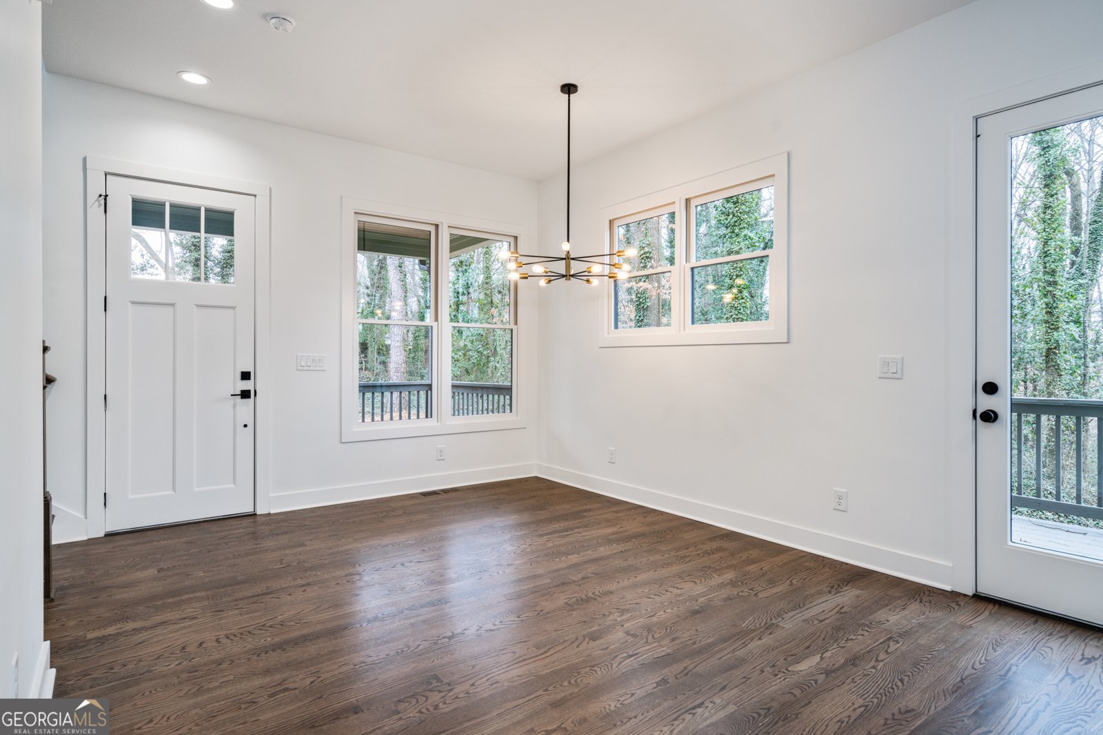 1453 Bridges Avenue Atlanta - Photo 8
