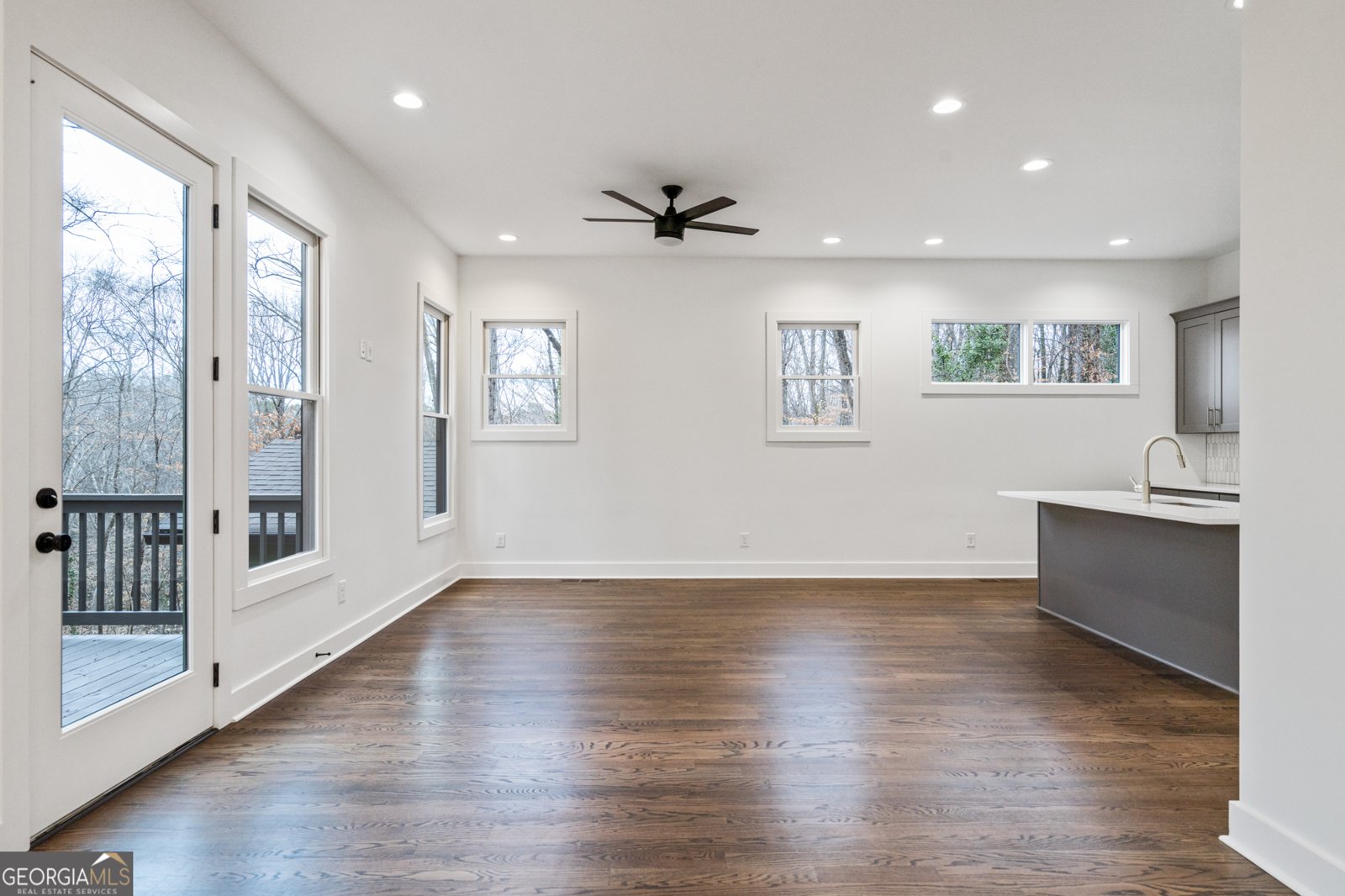 1453 Bridges Avenue Atlanta - Photo 9