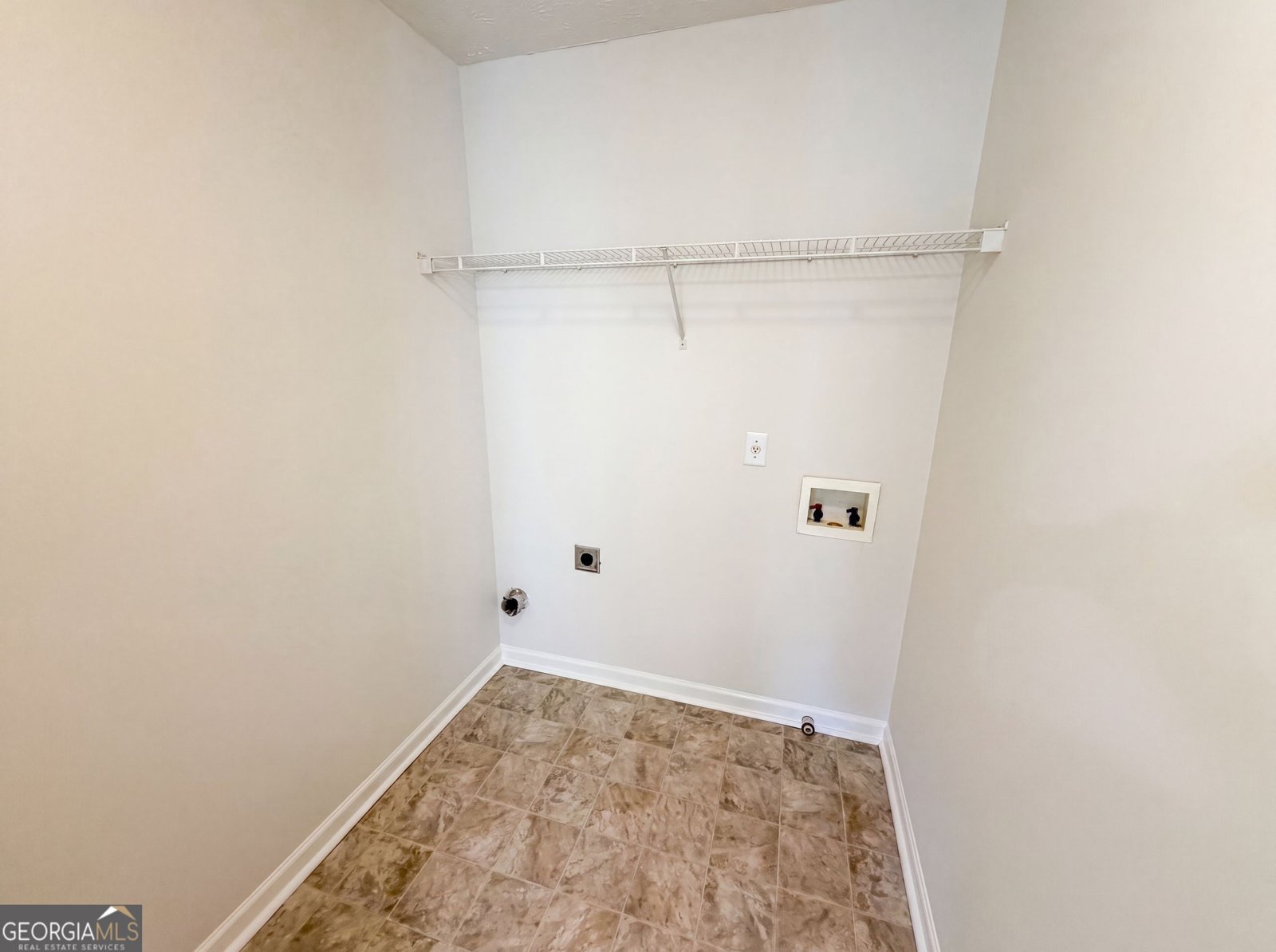 3582 Coveside Court Loganville - Photo 18