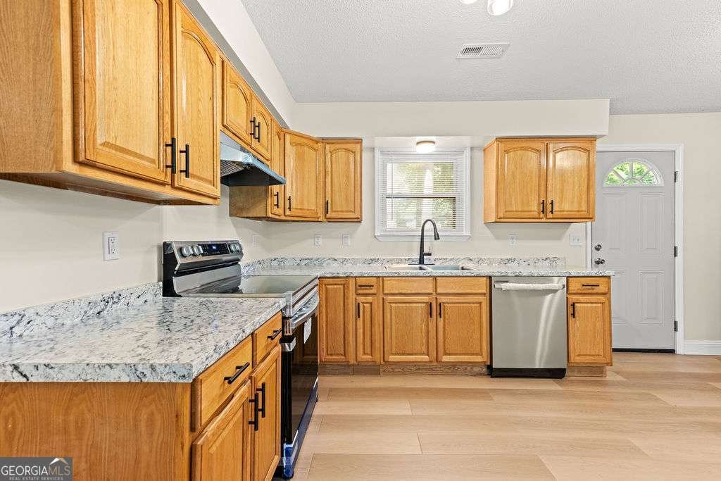 106 Park Street Chickamauga - Photo 12