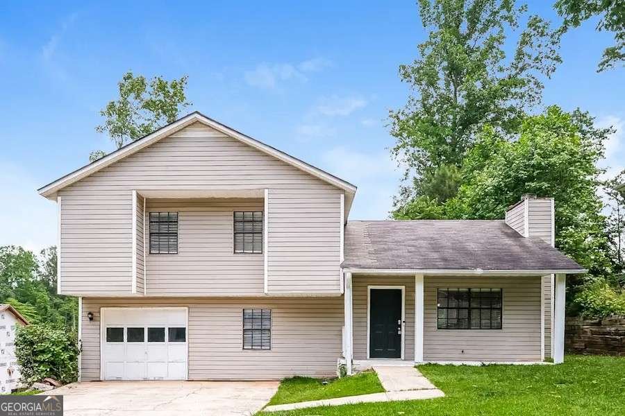 5255 Sugar Crest Drive Buford - main photo