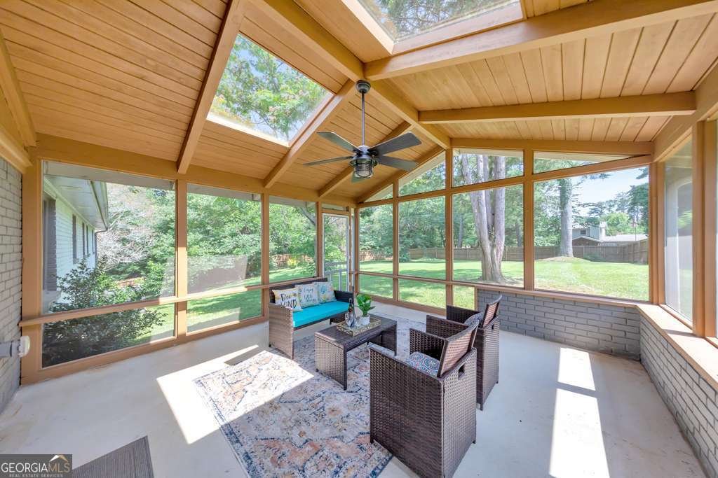 2160 Groover Road Marietta - Photo 6