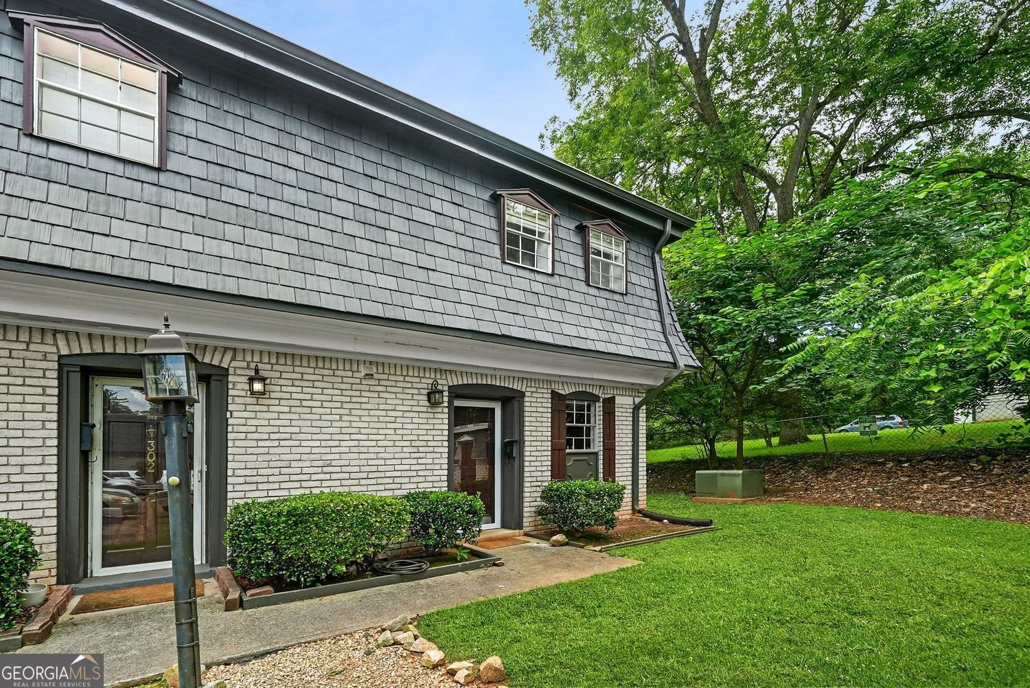 301 Stonecliff Court Stone Mountain - Photo 11