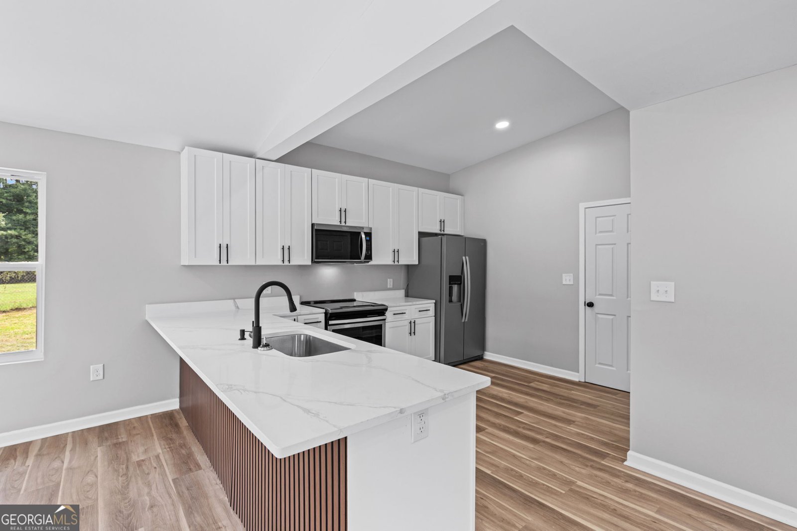 203 Hill Street Auburn - Photo 12