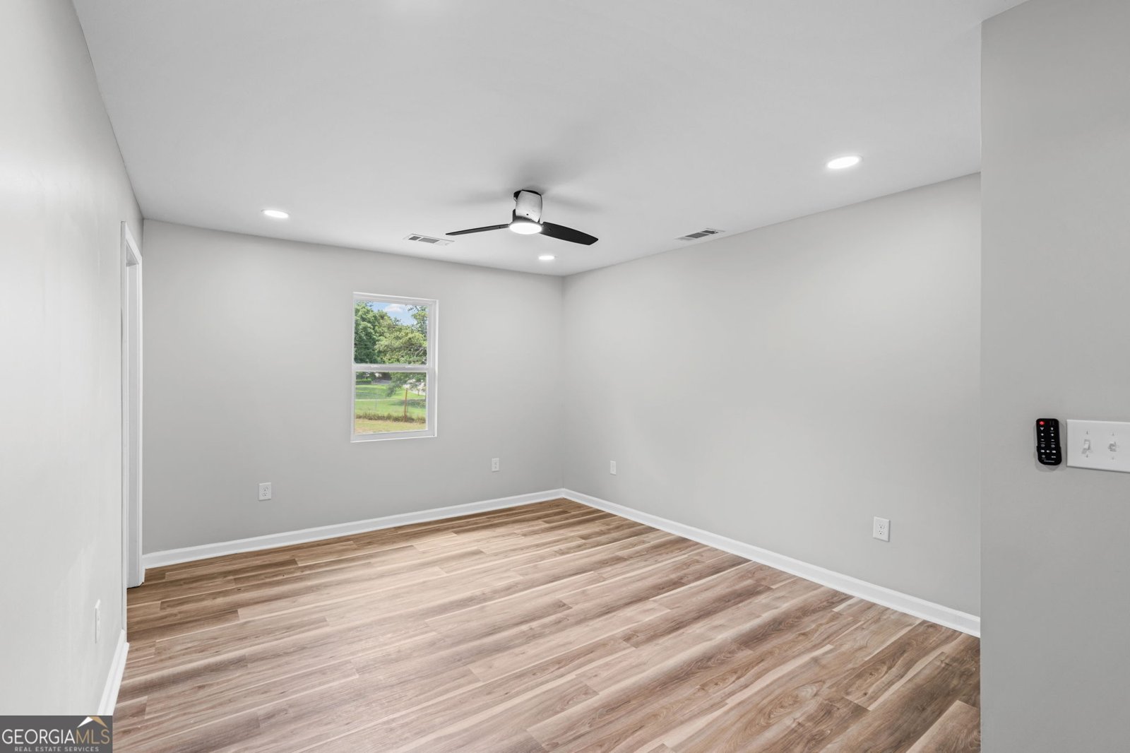 203 Hill Street Auburn - Photo 18