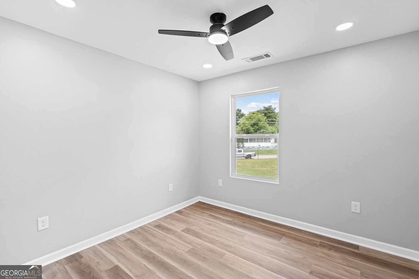 203 Hill Street Auburn - Photo 22