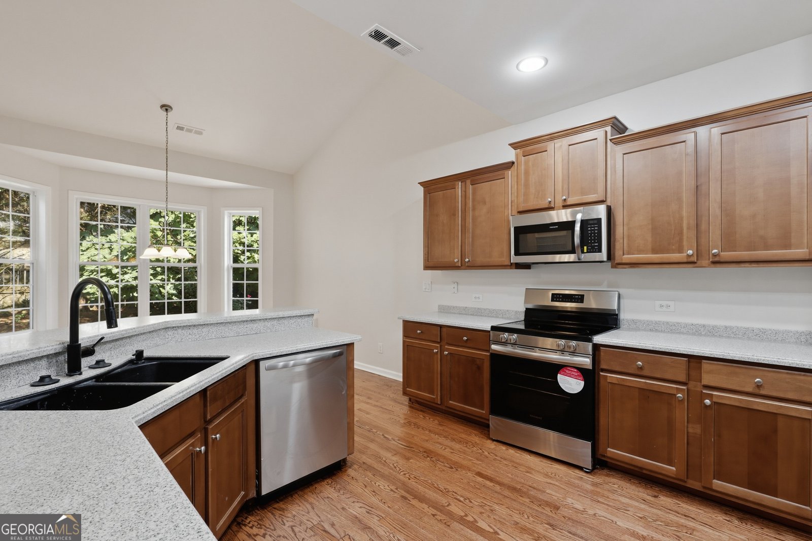 402 FREEDOM Lane Peachtree City - Photo 8