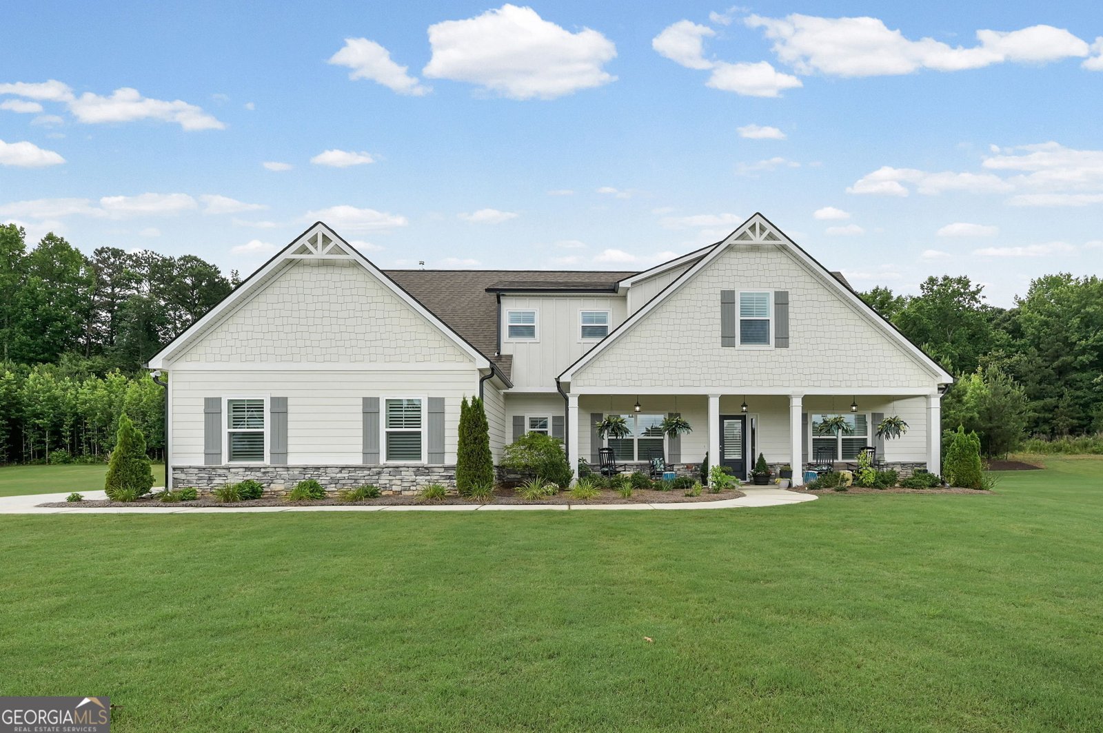 185 Cedara Drive Newnan - main photo