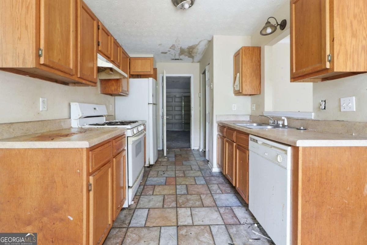 5633 Tunbridge Wells Court Lithonia - Photo 8