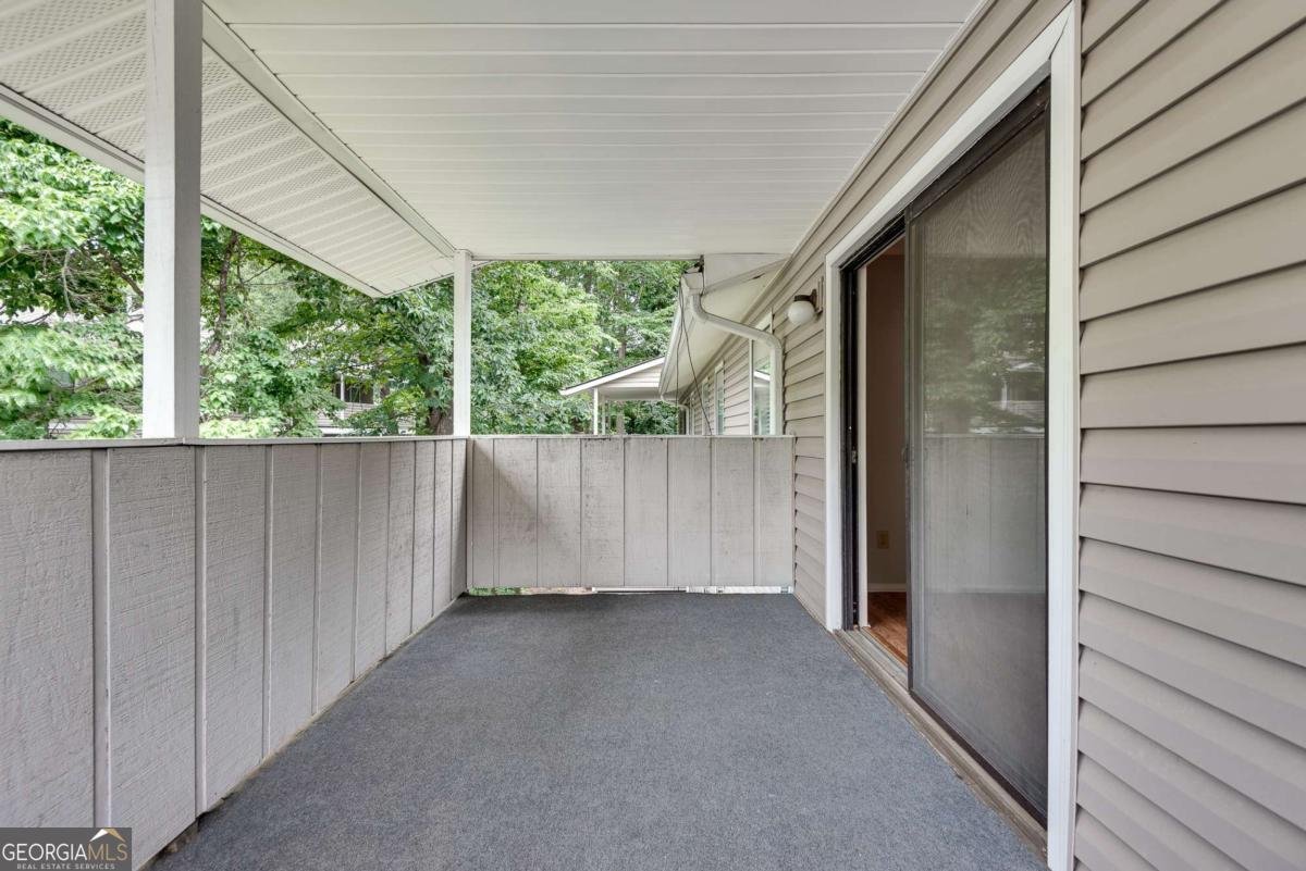 1004 Wynnes Ridge Circle Marietta - Photo 13