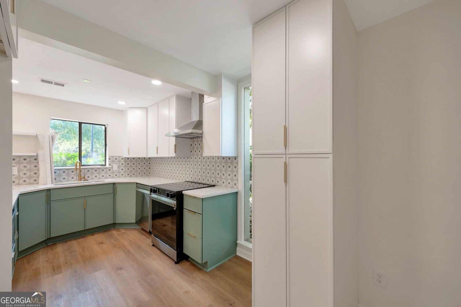 1079 Riverbend Club Drive Atlanta - Photo 12