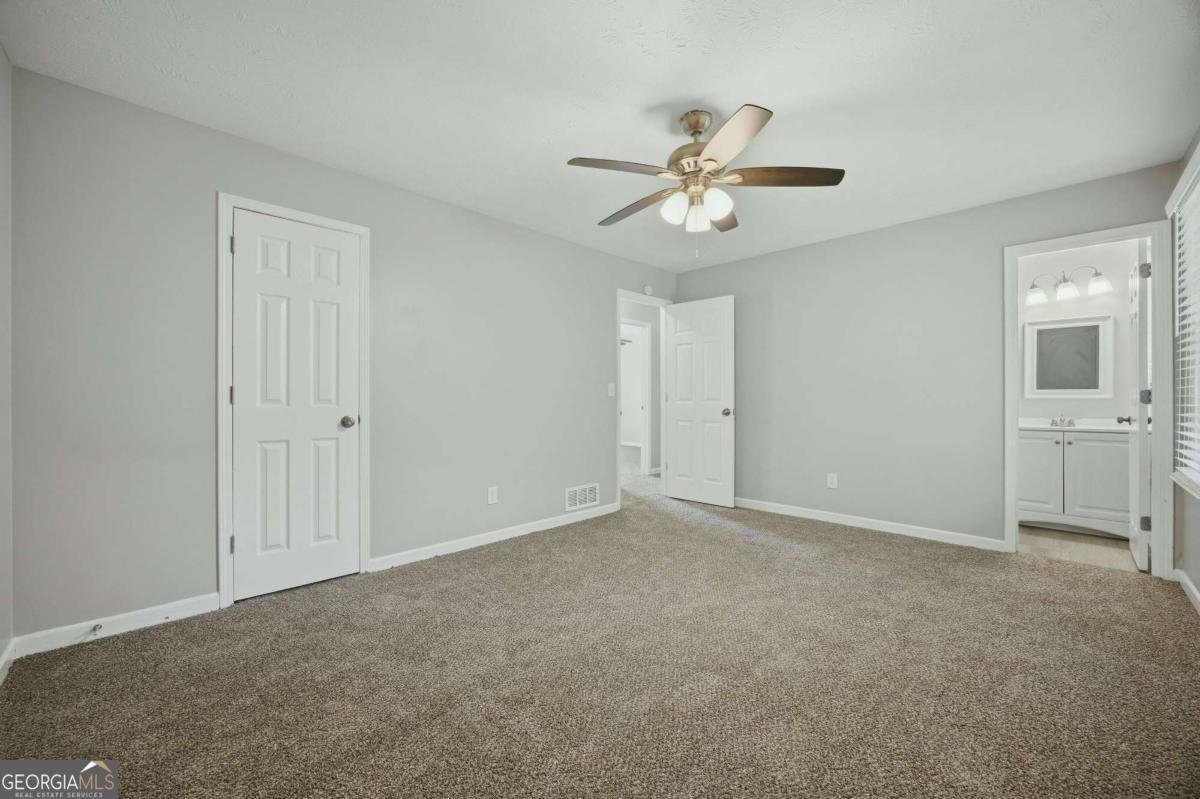2409 Three Bars Drive Snellville - Photo 8
