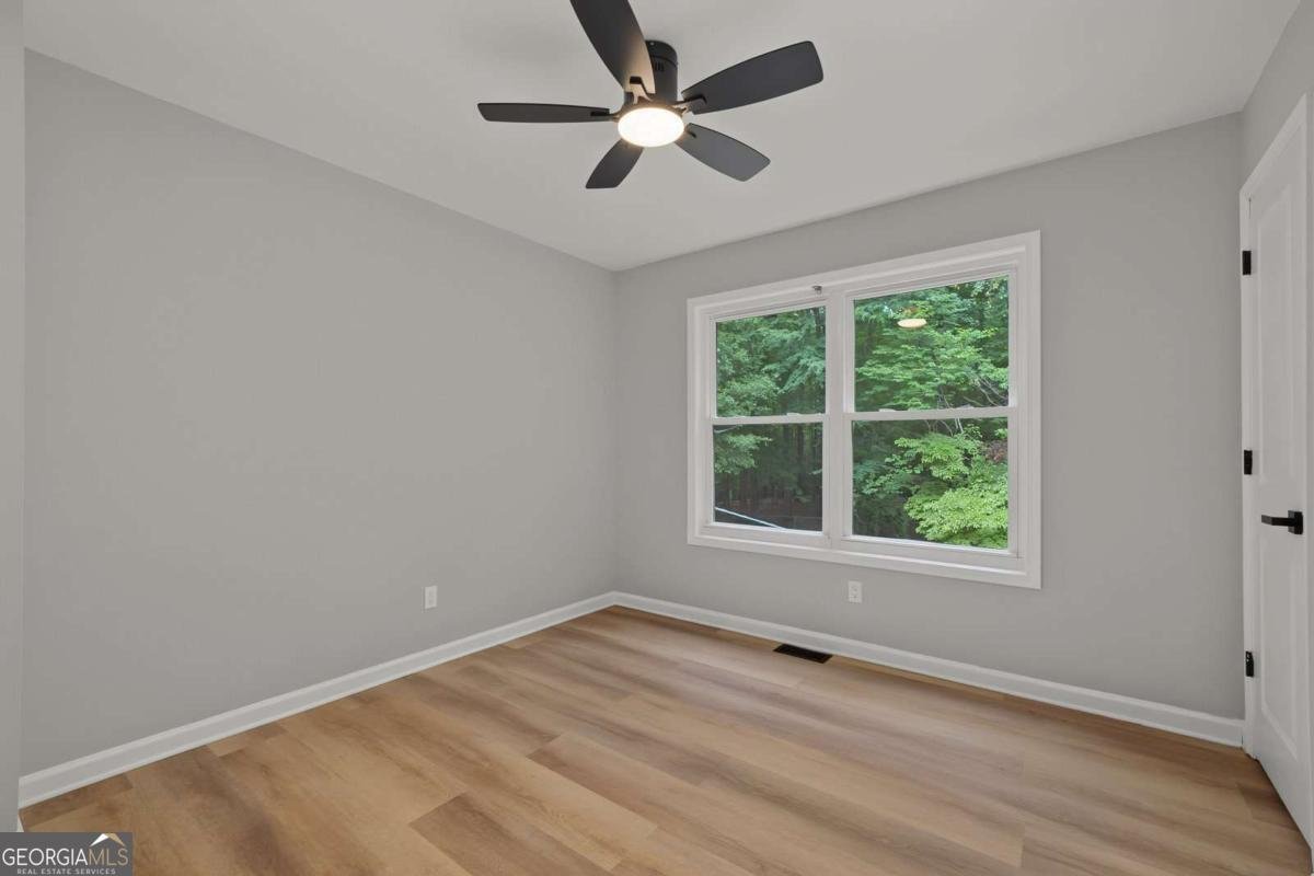 120 Emerald Cove Drive Woodstock - Photo 27