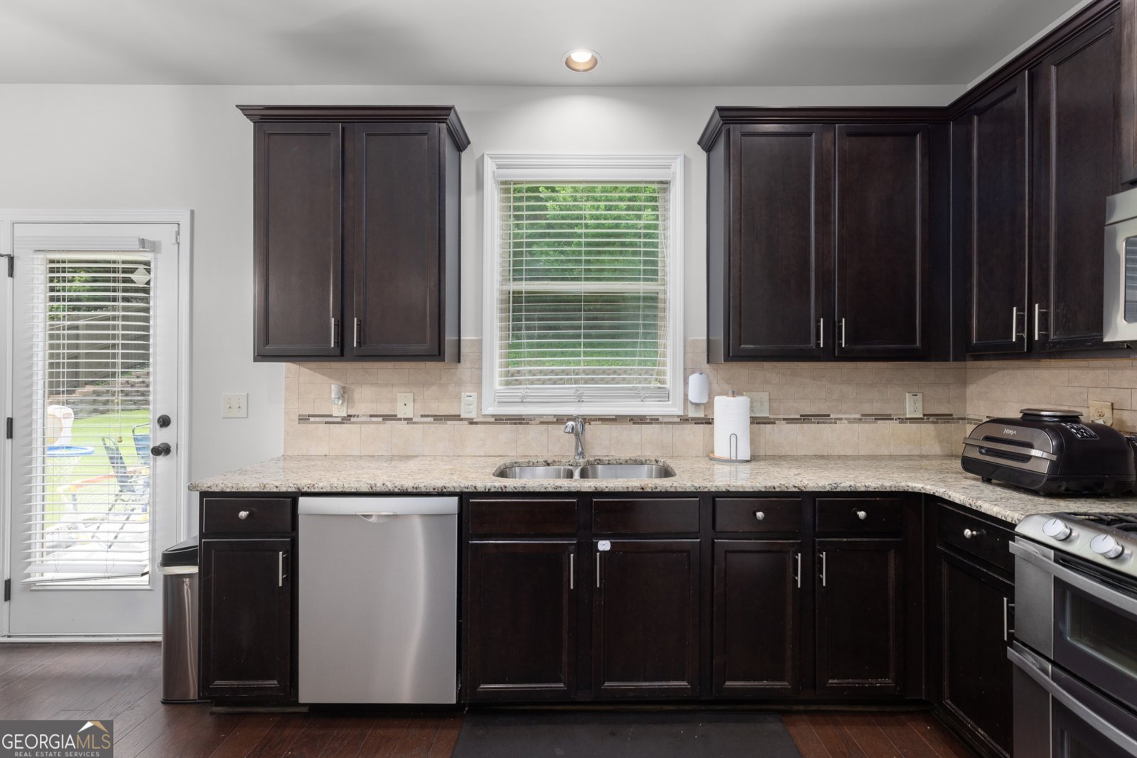 501 Garden View Court Lawrenceville - Photo 25