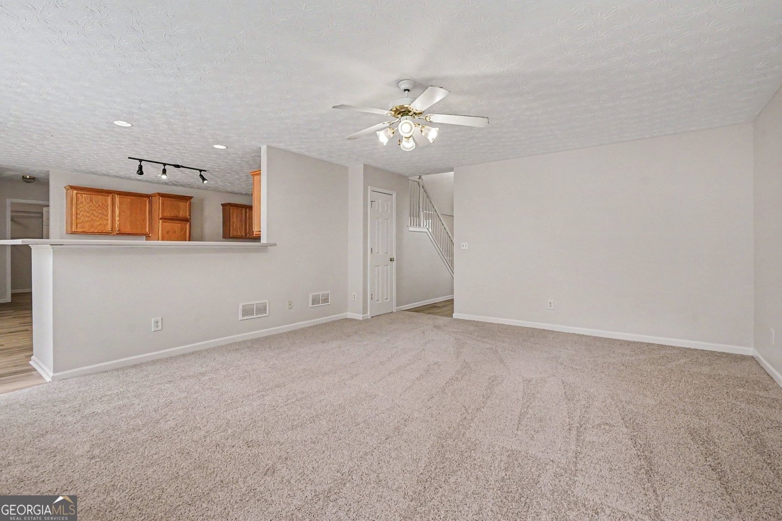 2905 Angel Oak Circle Dacula - Photo 8
