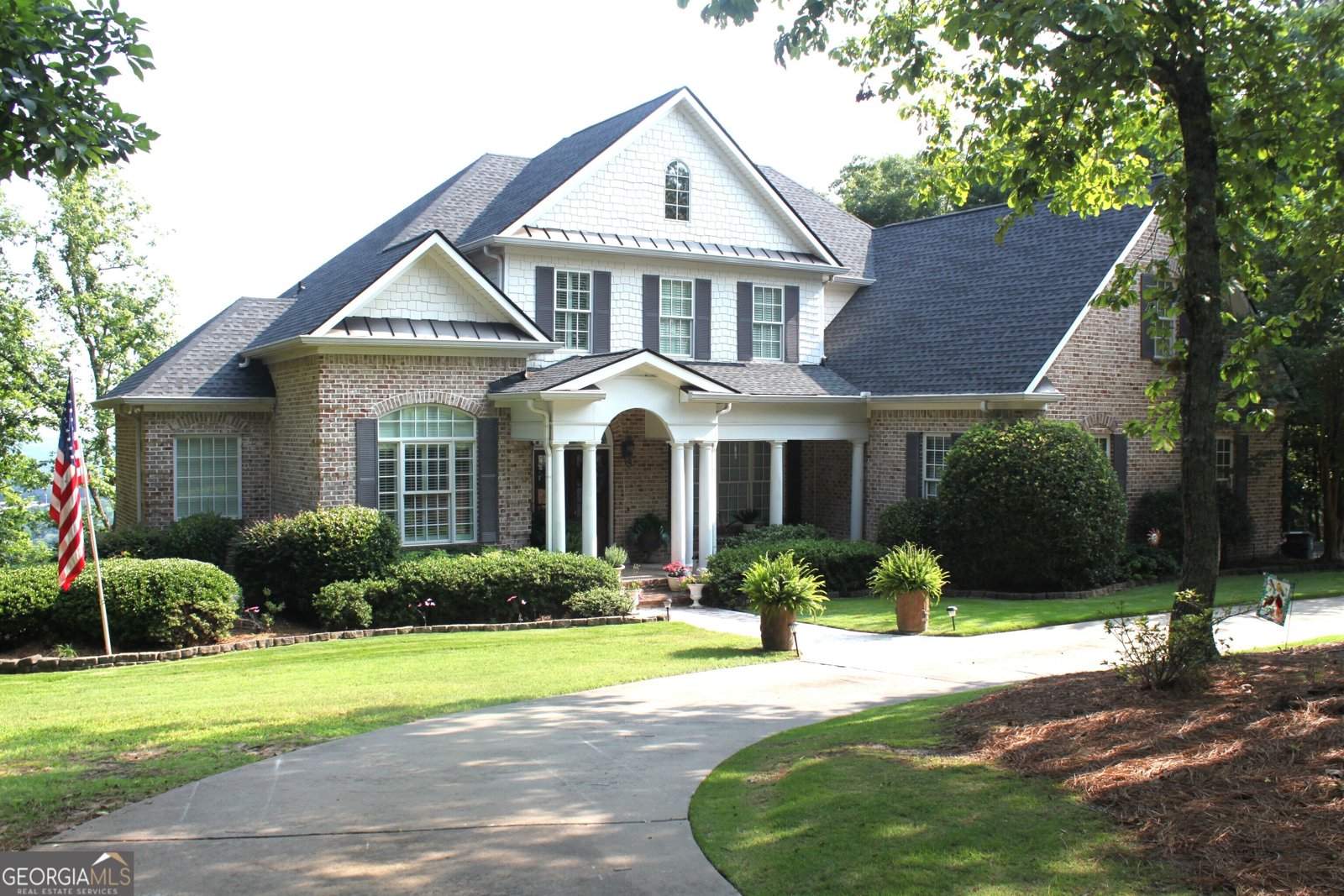 551 Mountain Ridge Drive Manchester - main photo