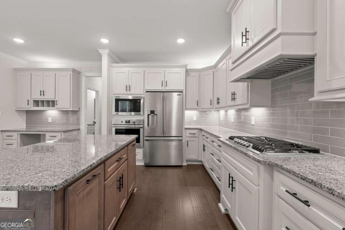 1649 Beebalm Drive Statham - Photo 13