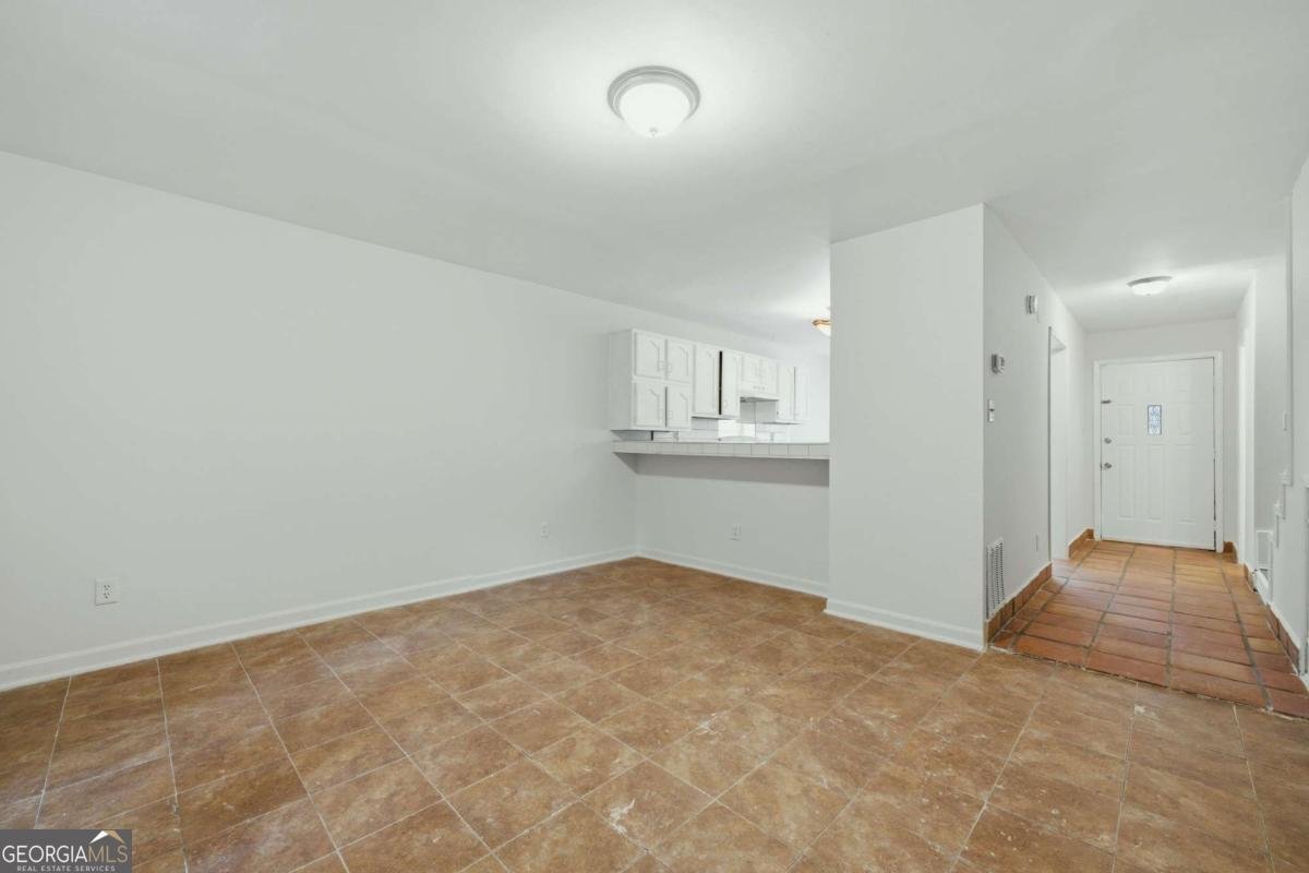 667 Hunting Creek Lane Conyers - Photo 10
