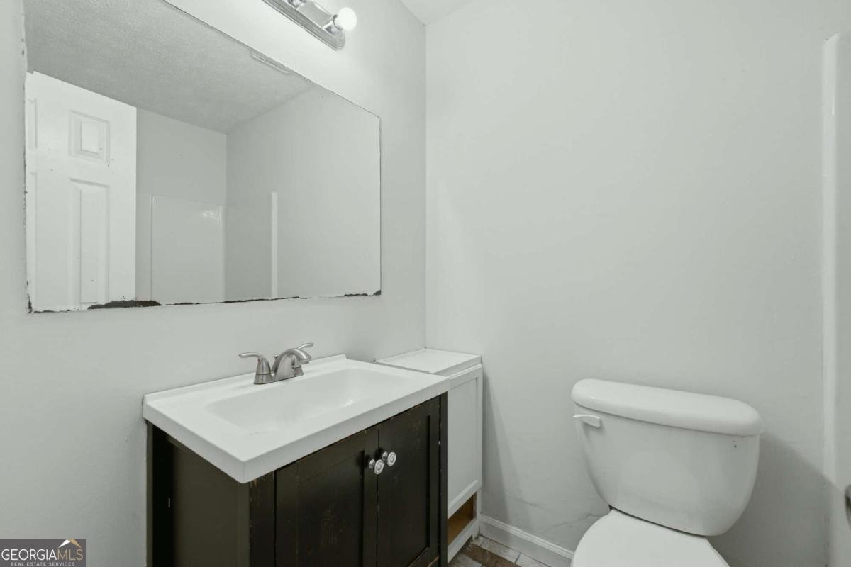 667 Hunting Creek Lane Conyers - Photo 14
