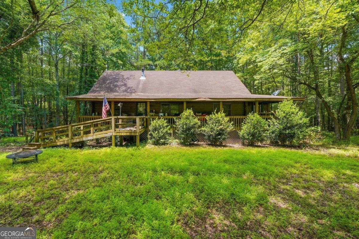 7400 Rand Drive Douglasville - main photo
