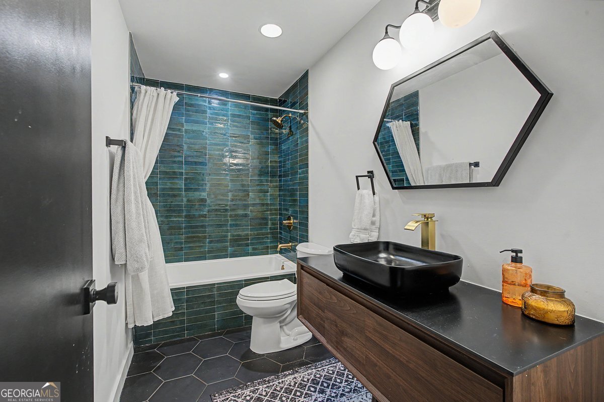 3590 Crestview Drive Smyrna - Photo 18