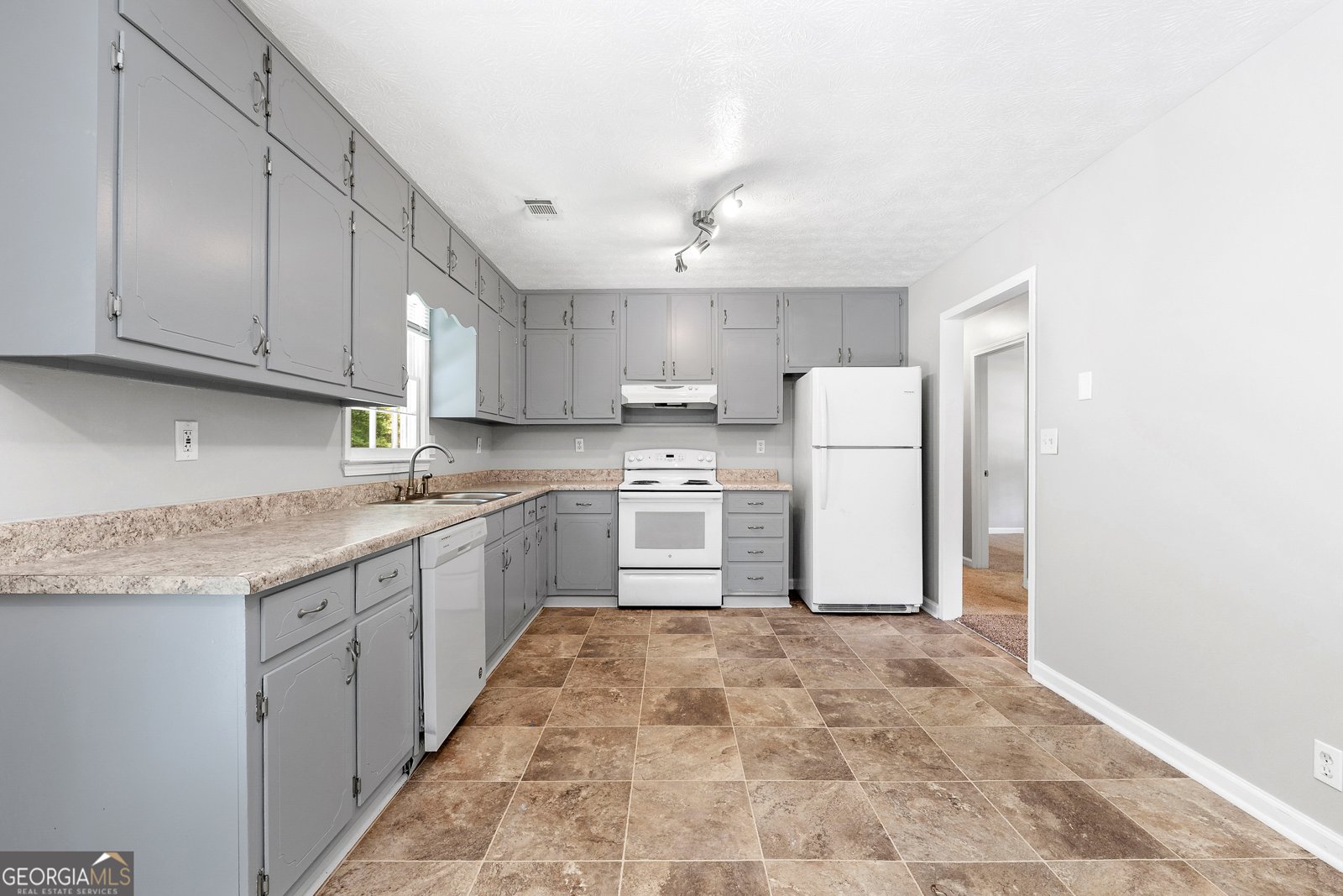 730 Shoreline Trail Conyers - Photo 7