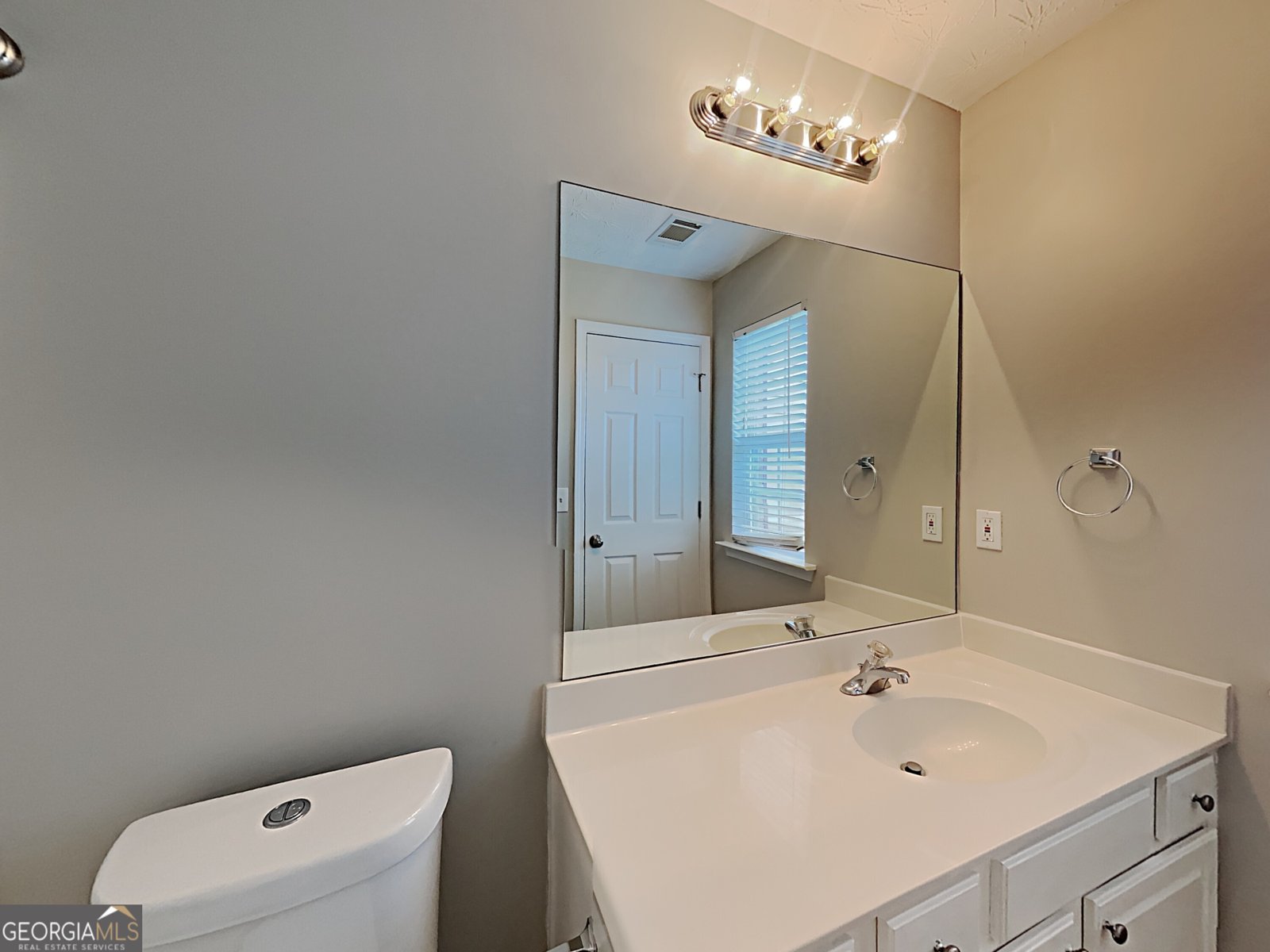 825 Roxfield Court Buford - Photo 18