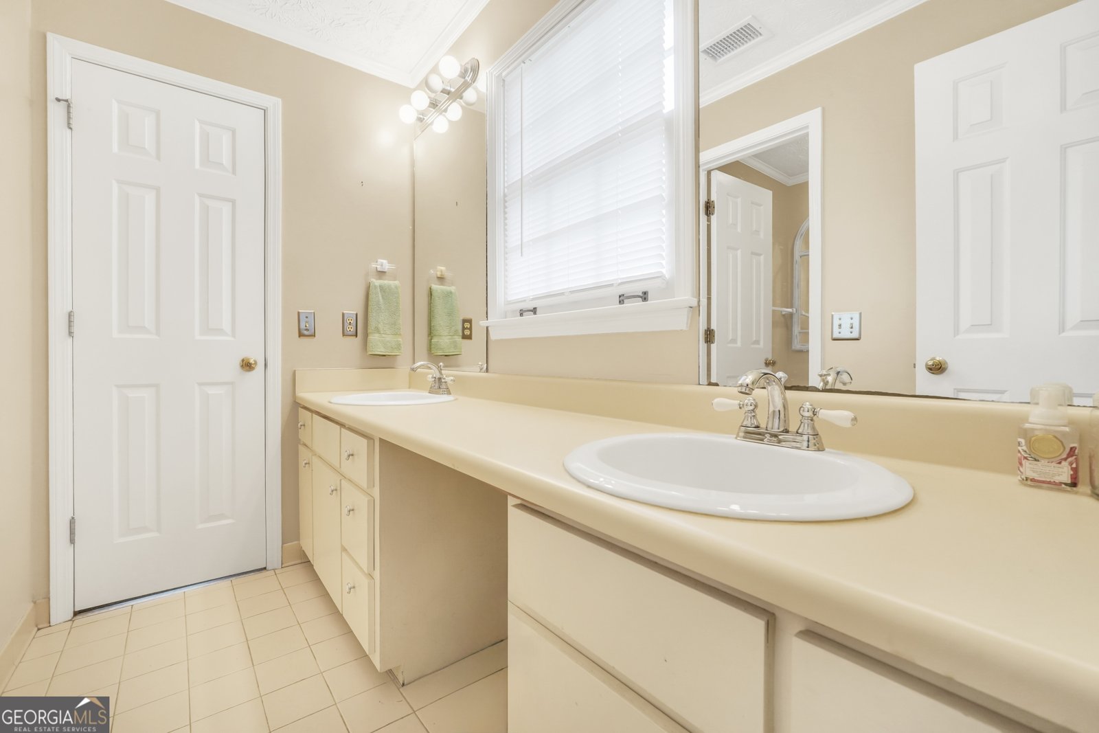 1180 Azalea Circle Conyers - Photo 52