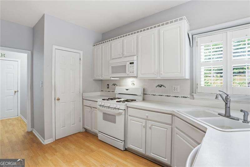 3923 Concord Walk Drive Smyrna - Photo 11