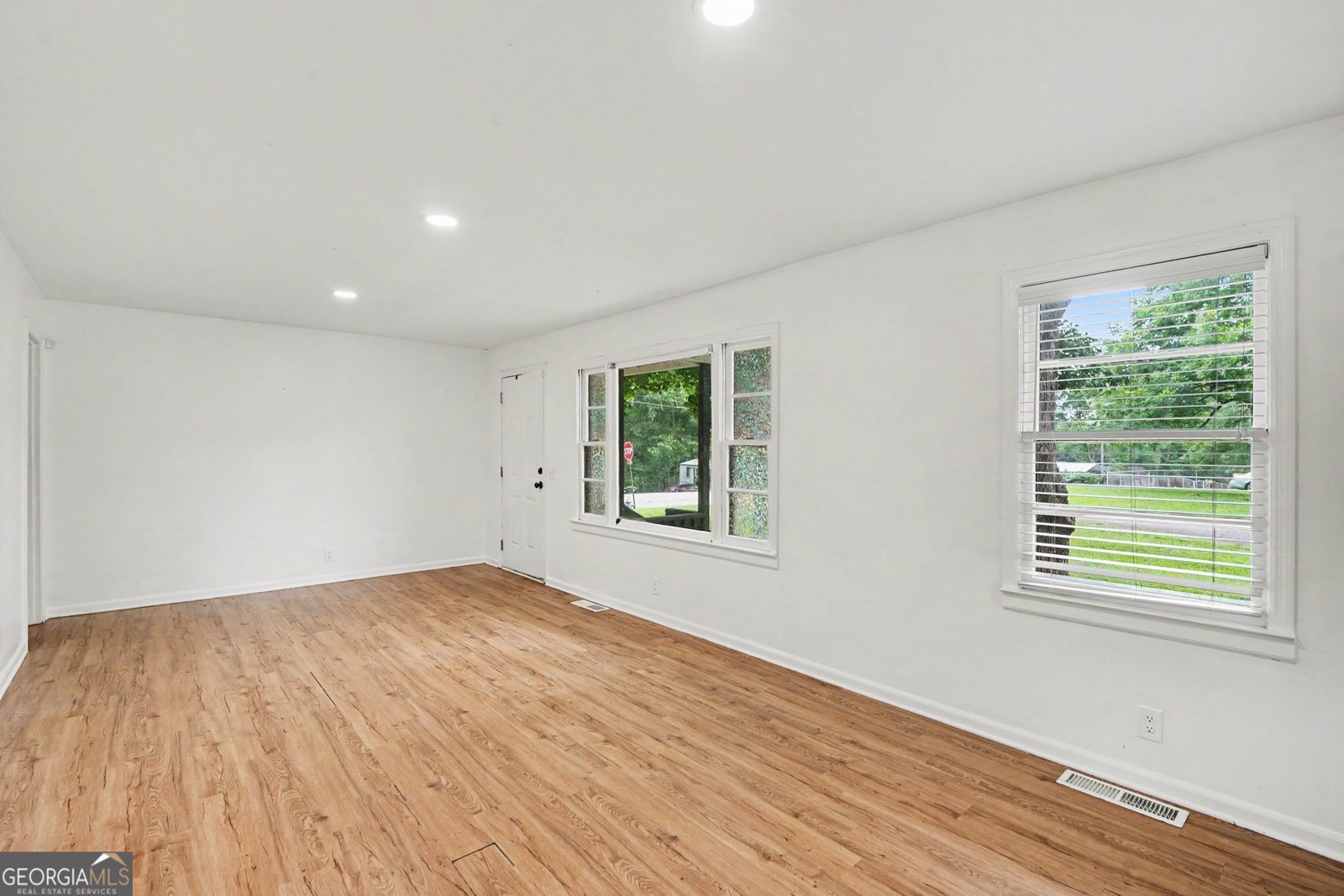 115 Highland Circle Stockbridge - Photo 7