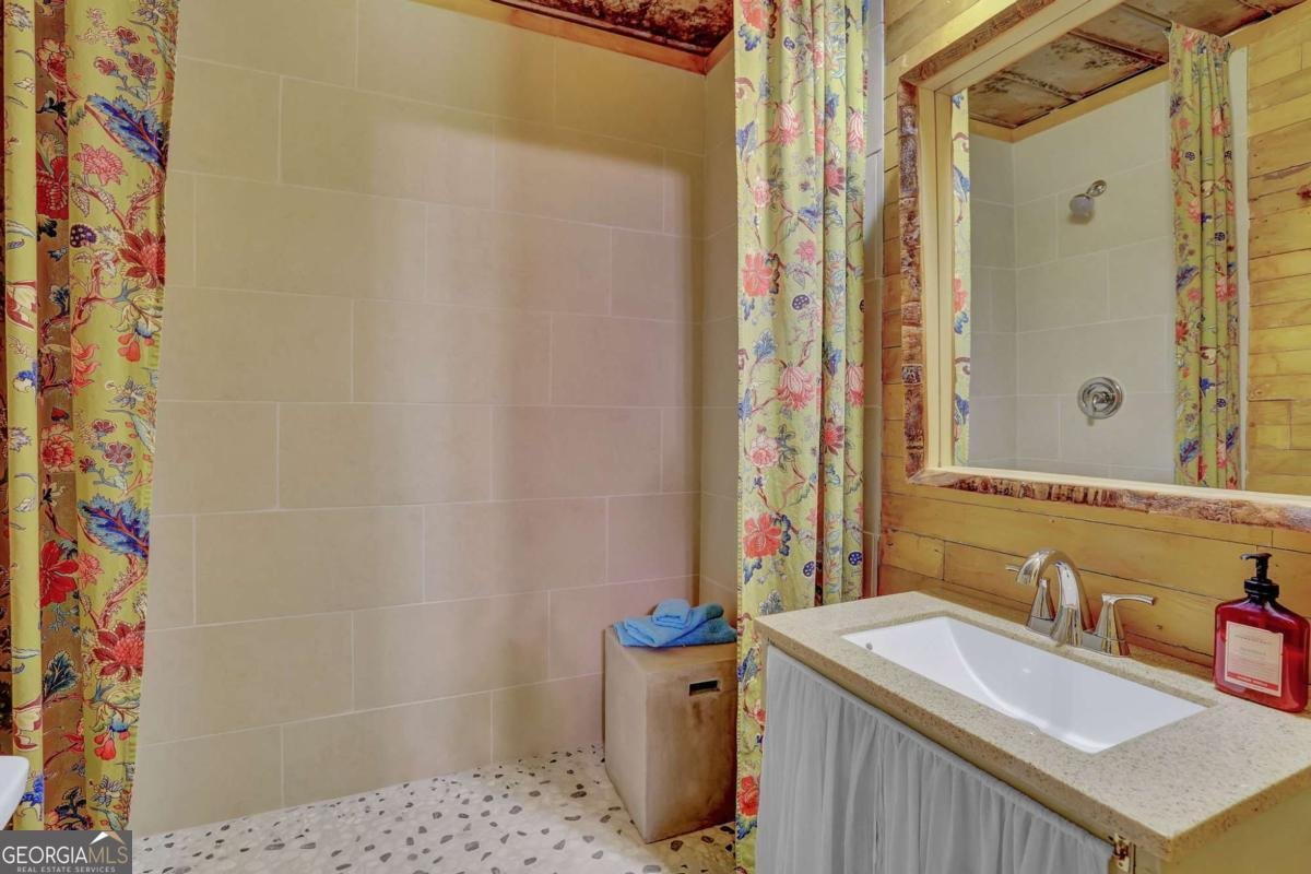 219 RavenCliff Road Ellijay - Photo 18