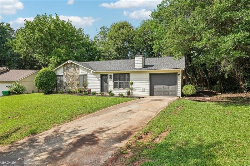 1050 Park West Court Stone Mountain - main photo