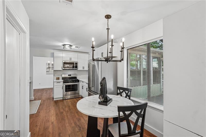 1050 Park West Court Stone Mountain - Photo 10