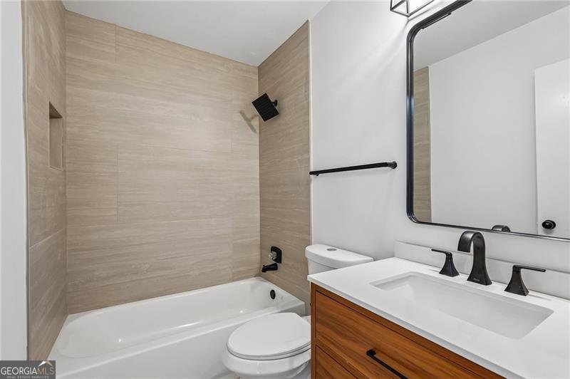 1050 Park West Court Stone Mountain - Photo 20