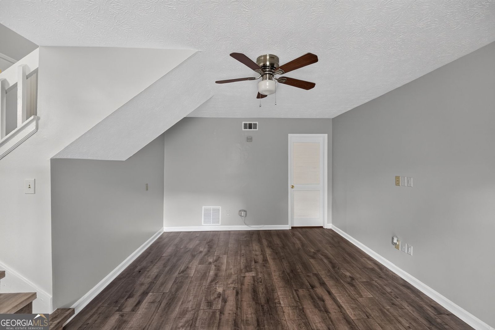 4013 Mckinley Drive Snellville - Photo 16