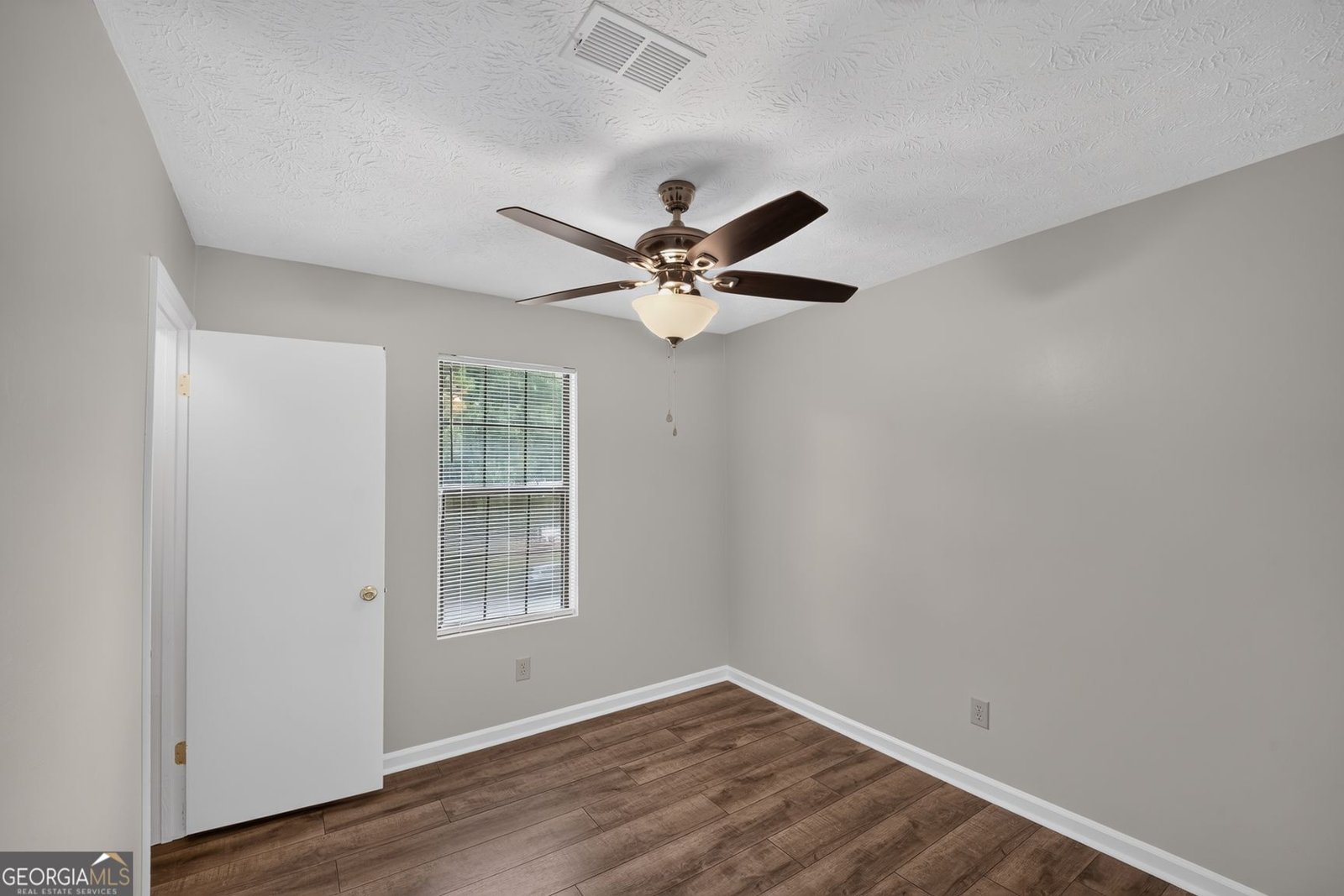 4013 Mckinley Drive Snellville - Photo 18