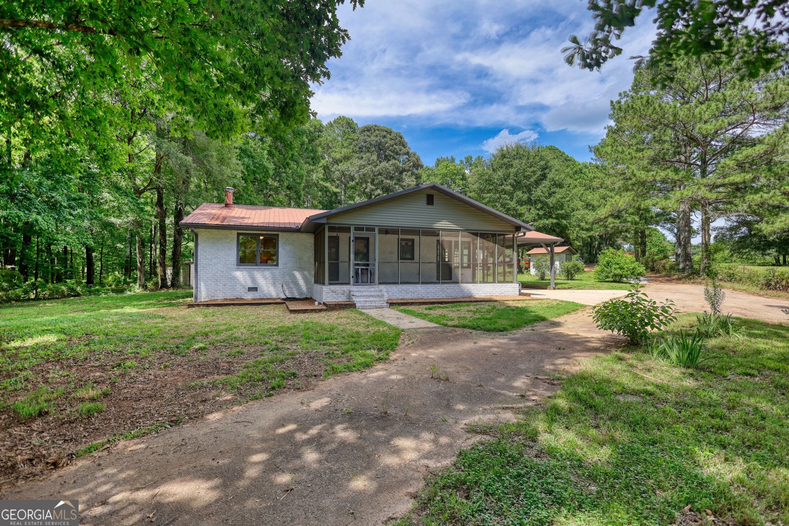 2217 Meadows Road Newborn - main photo