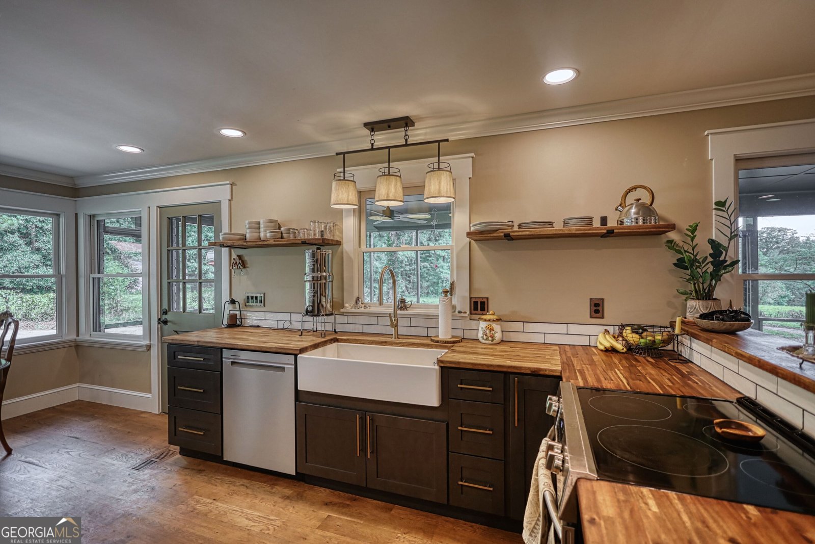 2217 Meadows Road Newborn - Photo 10