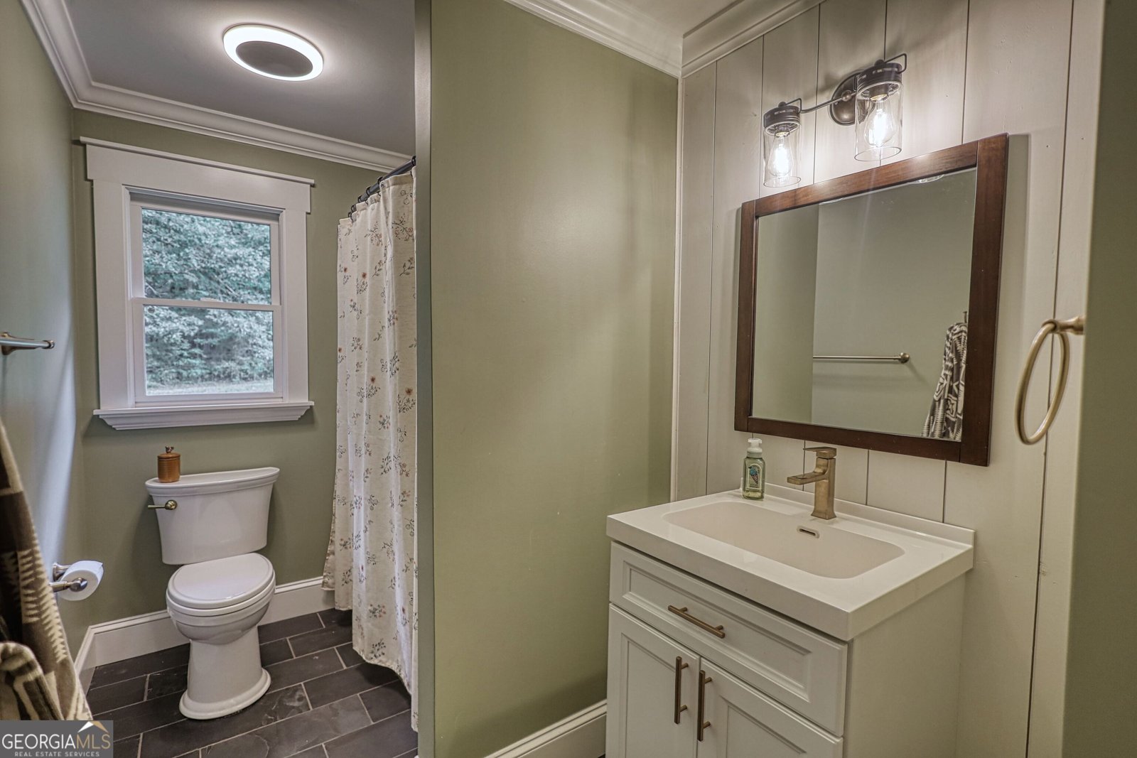 2217 Meadows Road Newborn - Photo 25