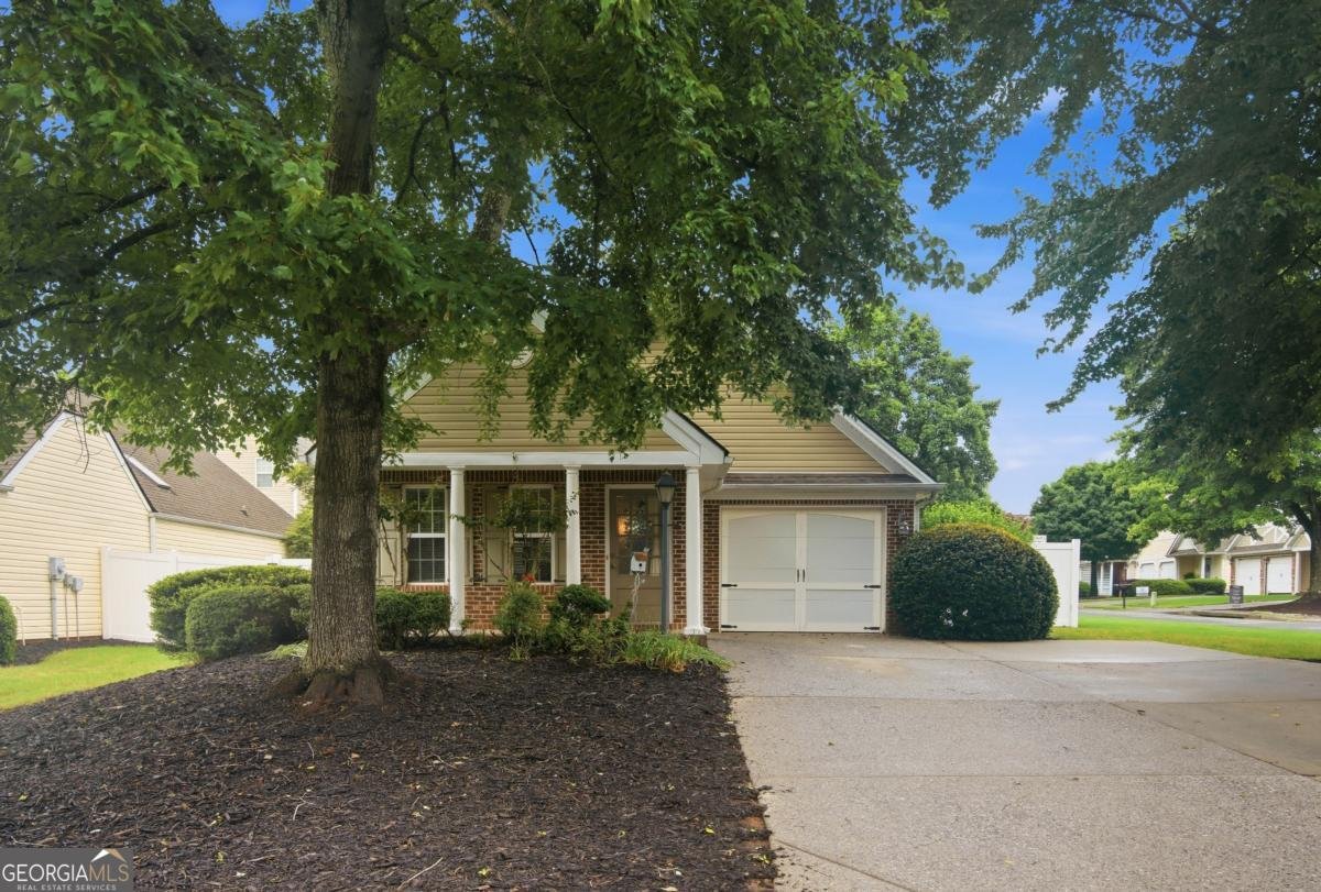 2510 Cottage View Way Cumming - main photo