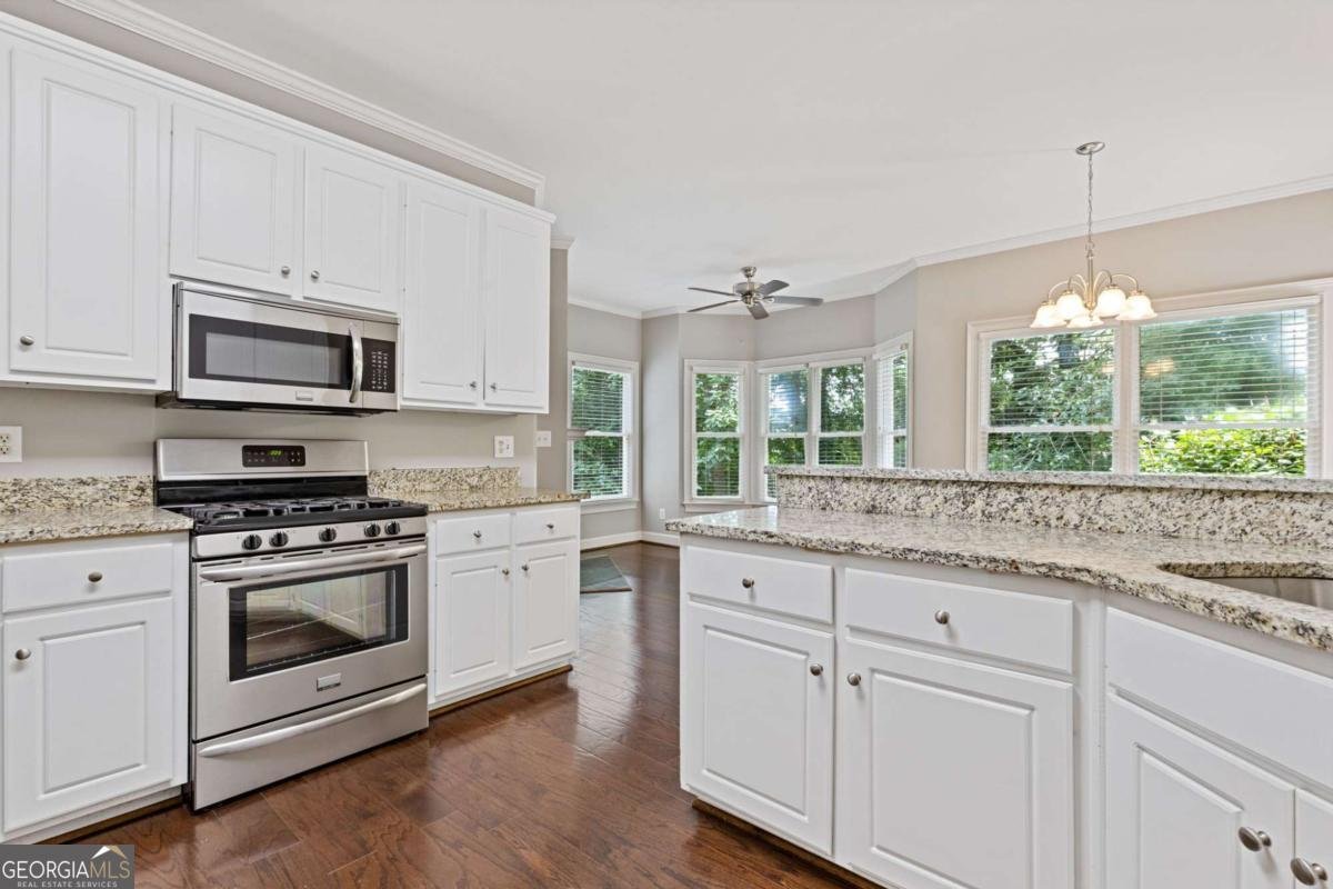 815 Cedar Creek Drive Suwanee - Photo 11
