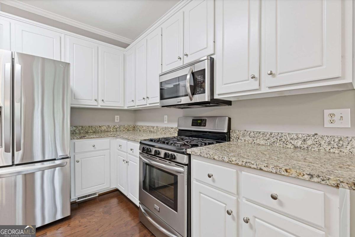 815 Cedar Creek Drive Suwanee - Photo 14