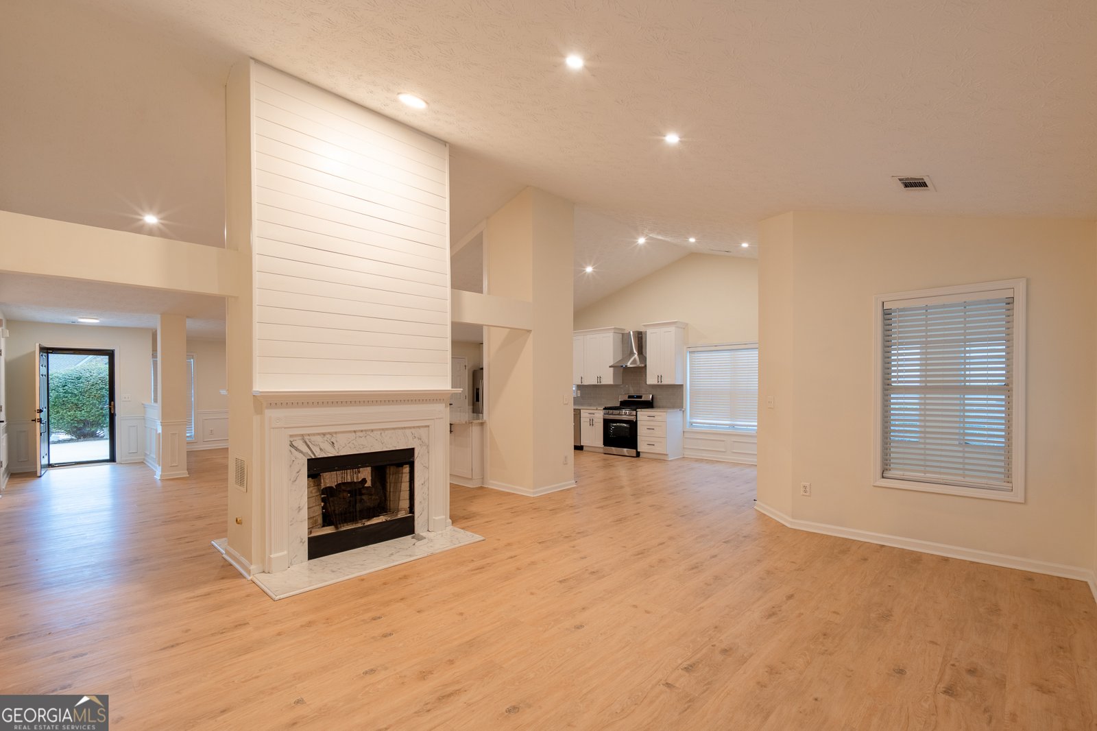 3554 Dunbar Lane Suwanee - Photo 14