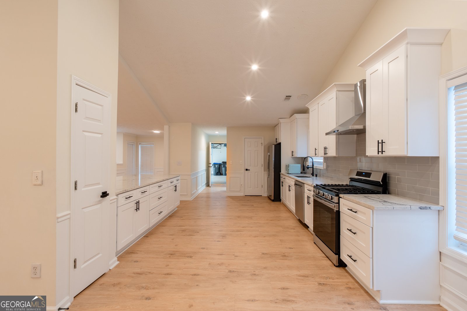 3554 Dunbar Lane Suwanee - Photo 18