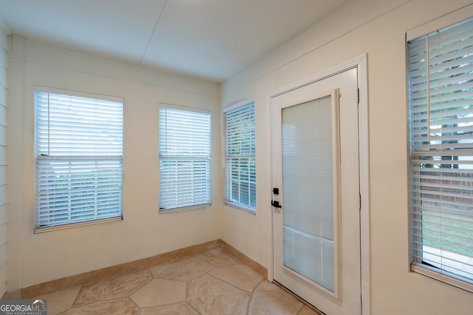 3554 Dunbar Lane Suwanee - Photo 24